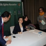 35-sermin-carkaci-kitap-imza