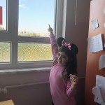 Choose a paper and Tell about it - Bir kağıt seç ve anlat