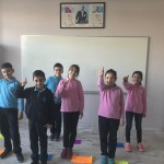 Guess and jump on the number - Sayıyı tahmin et ve zıpla etkinliğimiz